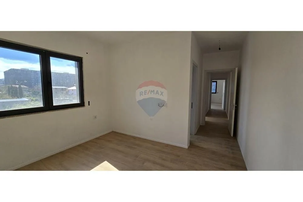 Shitet apartament 2+1+2 te  Oasis Residence 4