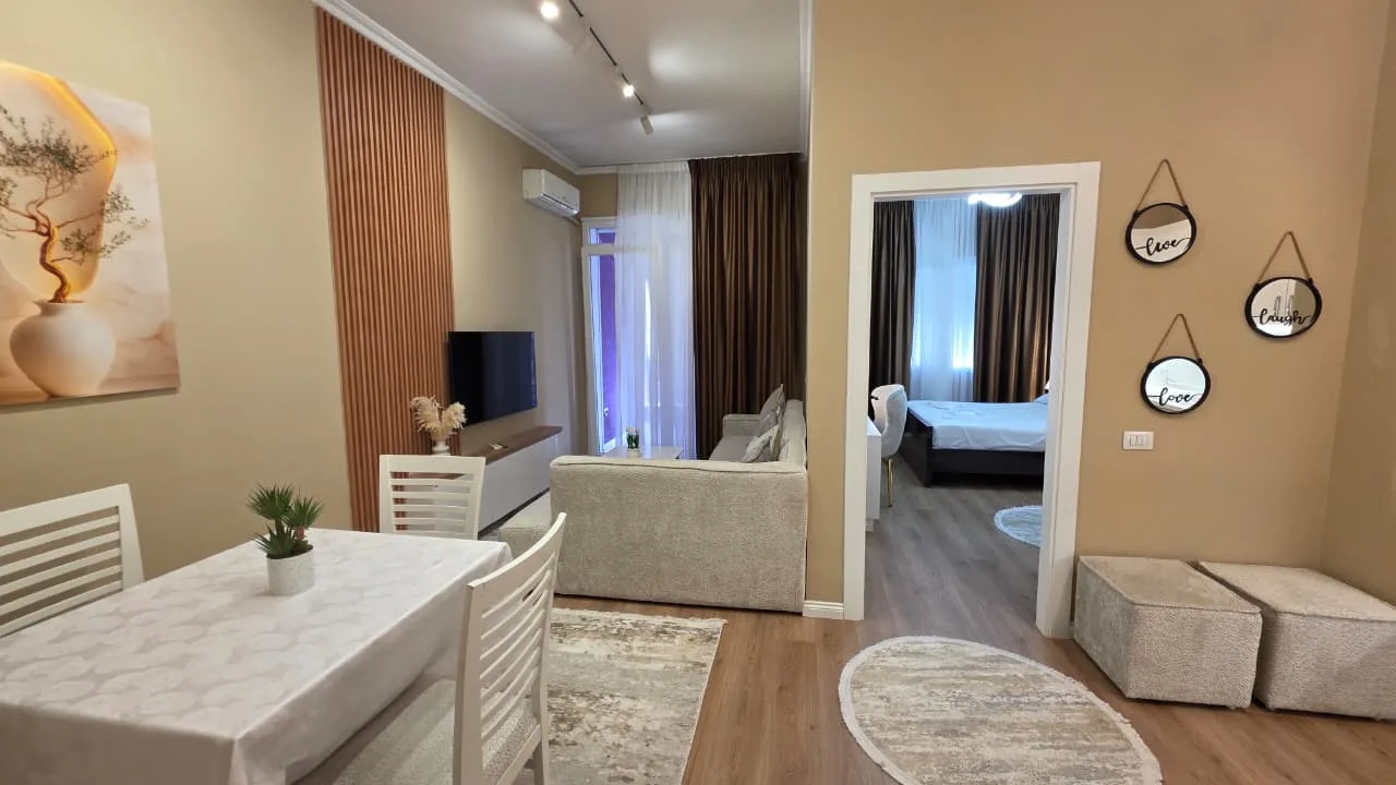 Apartament me qira te Kopshti Botanik 2