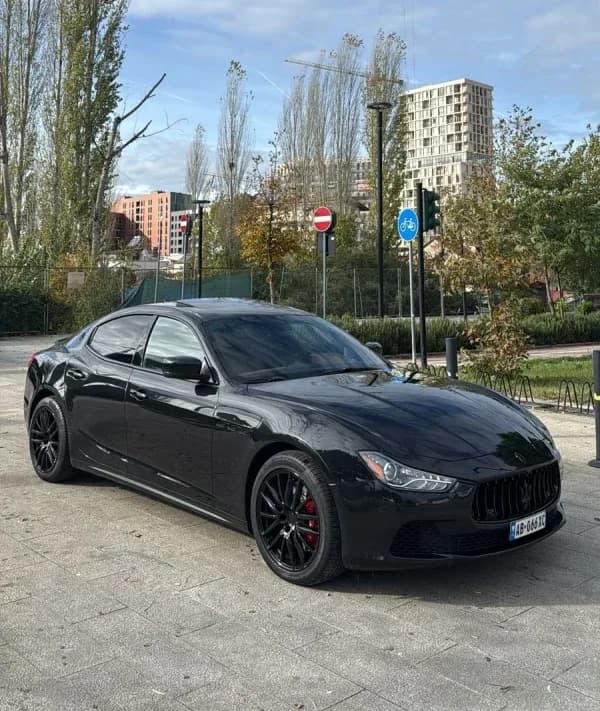 Maserati Ghibli SQ4 2