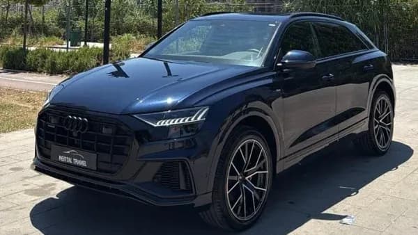 Audi Q8 2