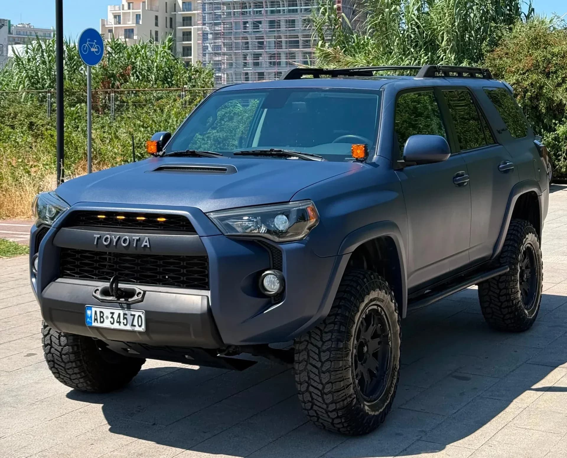 Toyota 4Runner TRD  Offroad SUV