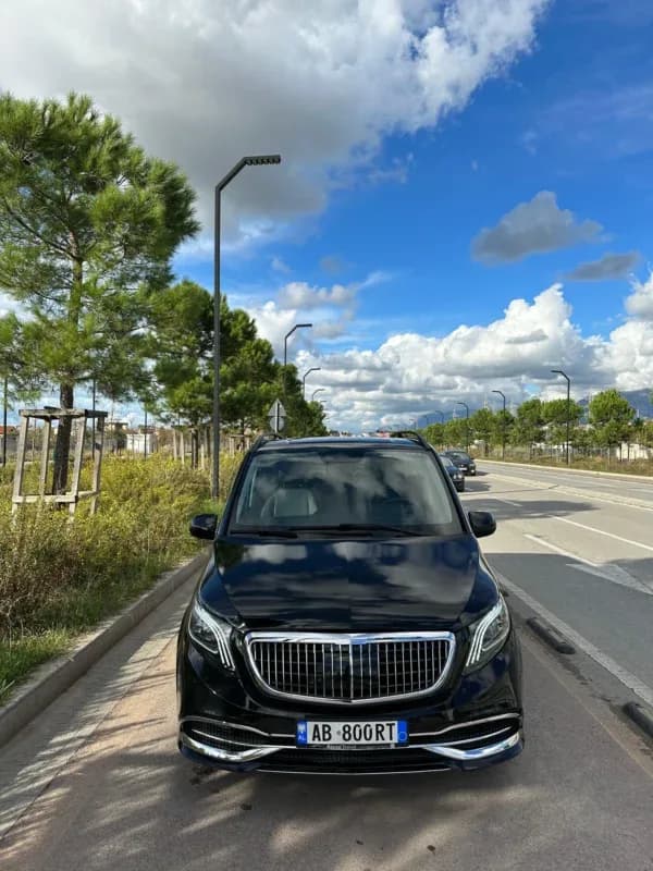 Mercedes V-Class 4