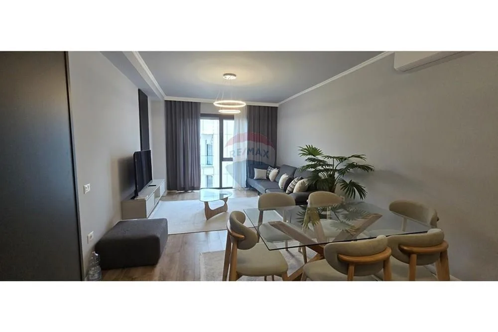 Ofrohet me qira apartament (2+1+2) plus postparkim, Liqeni i Thate 2