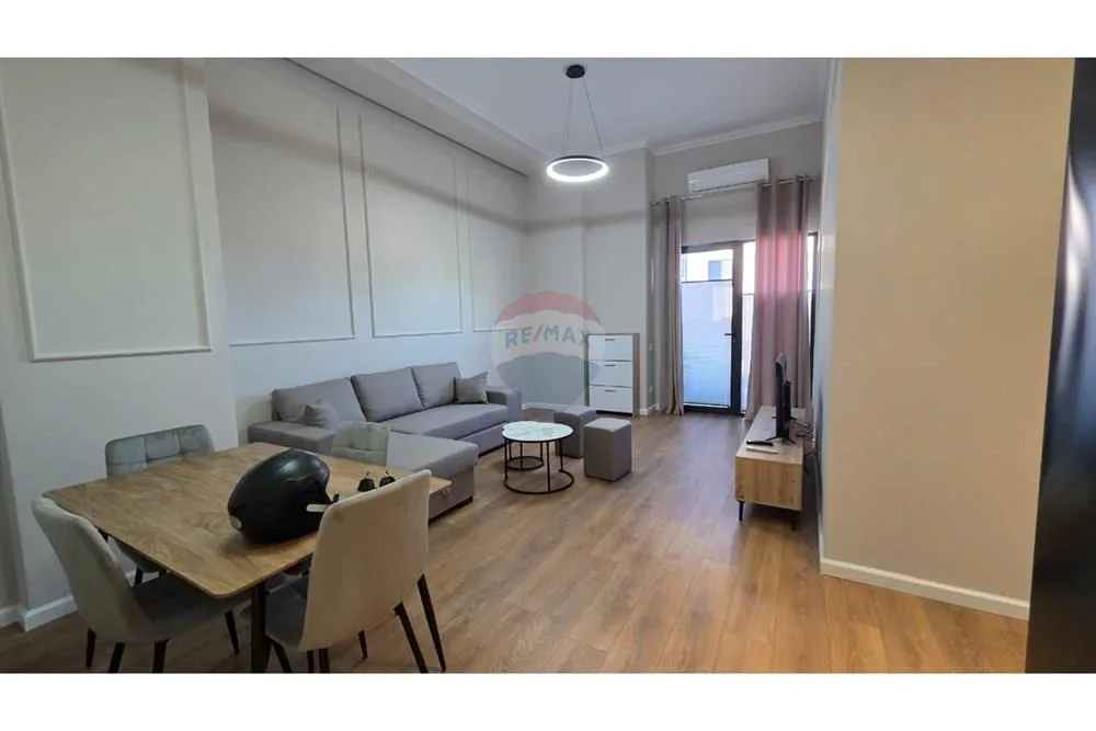 Jepet me qira apartament 1+1 tek Liqeni i Thatë 2