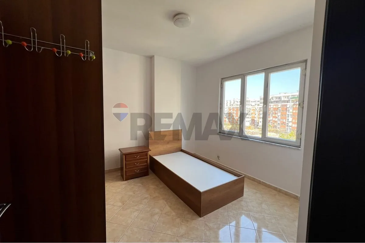 JEPET APARTAMENT 2+1 NË YZBERISHT 4
