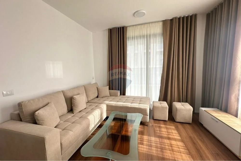 Apartament 2+1 me qira, Bulevardi i Ri 2
