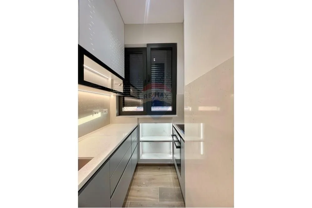 Apartament - Për Qira - Kompleksi Delijorgji, Tiranë 4